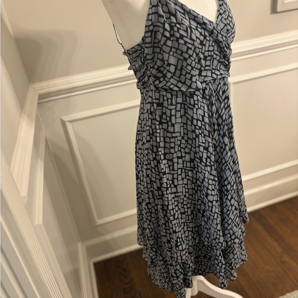 Chic Asymmetrical Black and blue midi Dress - Picture 3 of 10